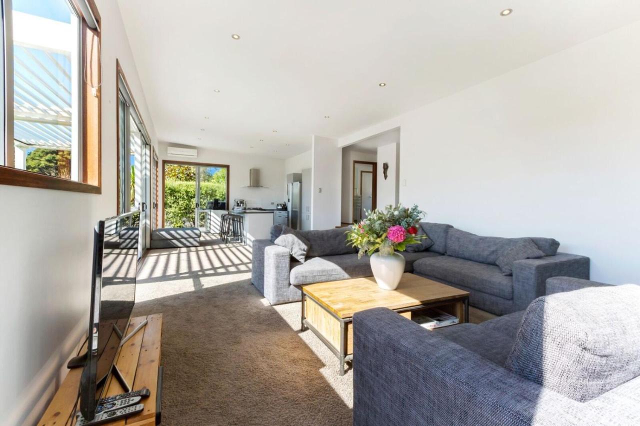 Oneroa Karaka Sanctuary With Spa Pool By Waiheke Unlimited חדר תמונה