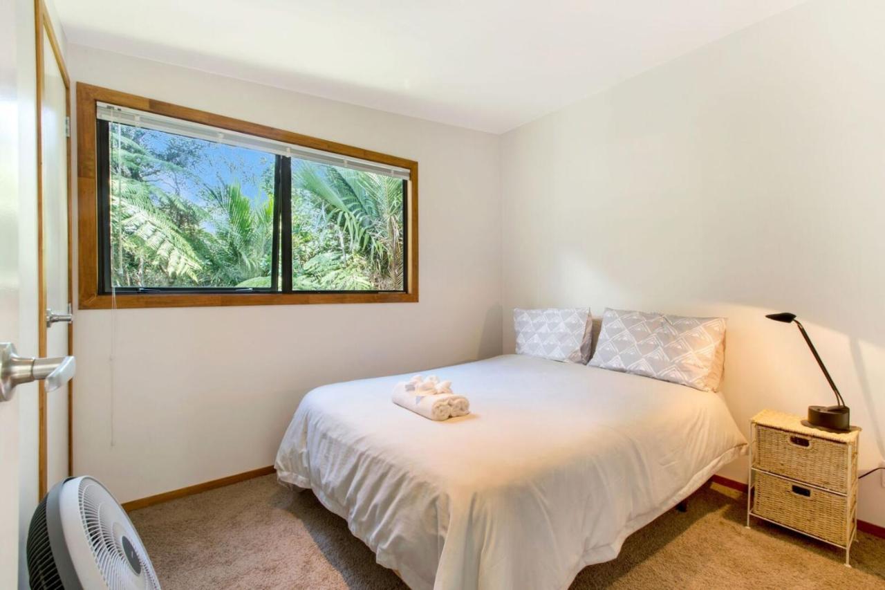 Oneroa Karaka Sanctuary With Spa Pool By Waiheke Unlimited חדר תמונה